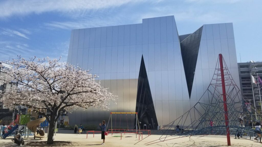 すみだ北斎美術館